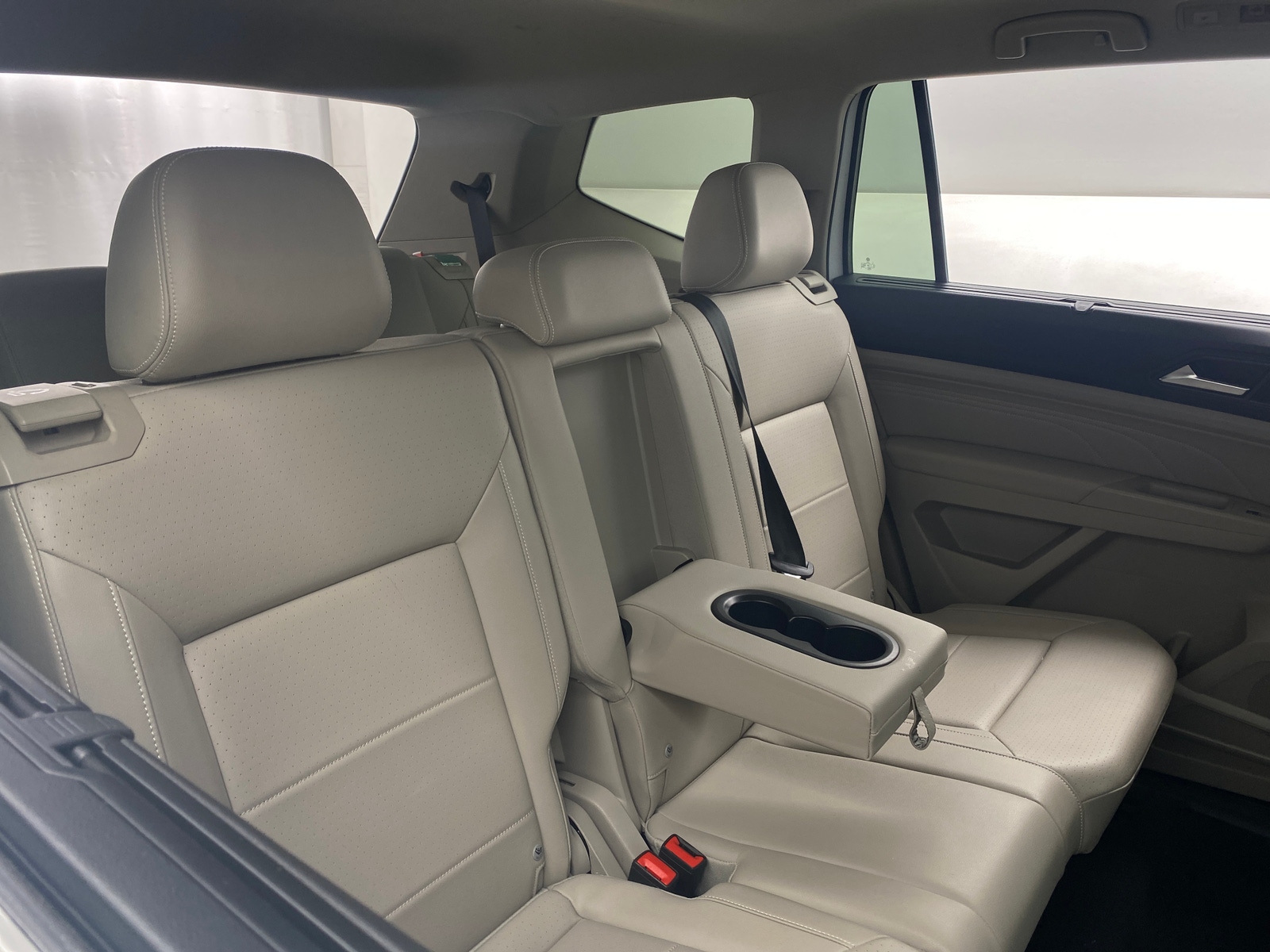 Thumbnail: 2023 Volkswagen Atlas - 5