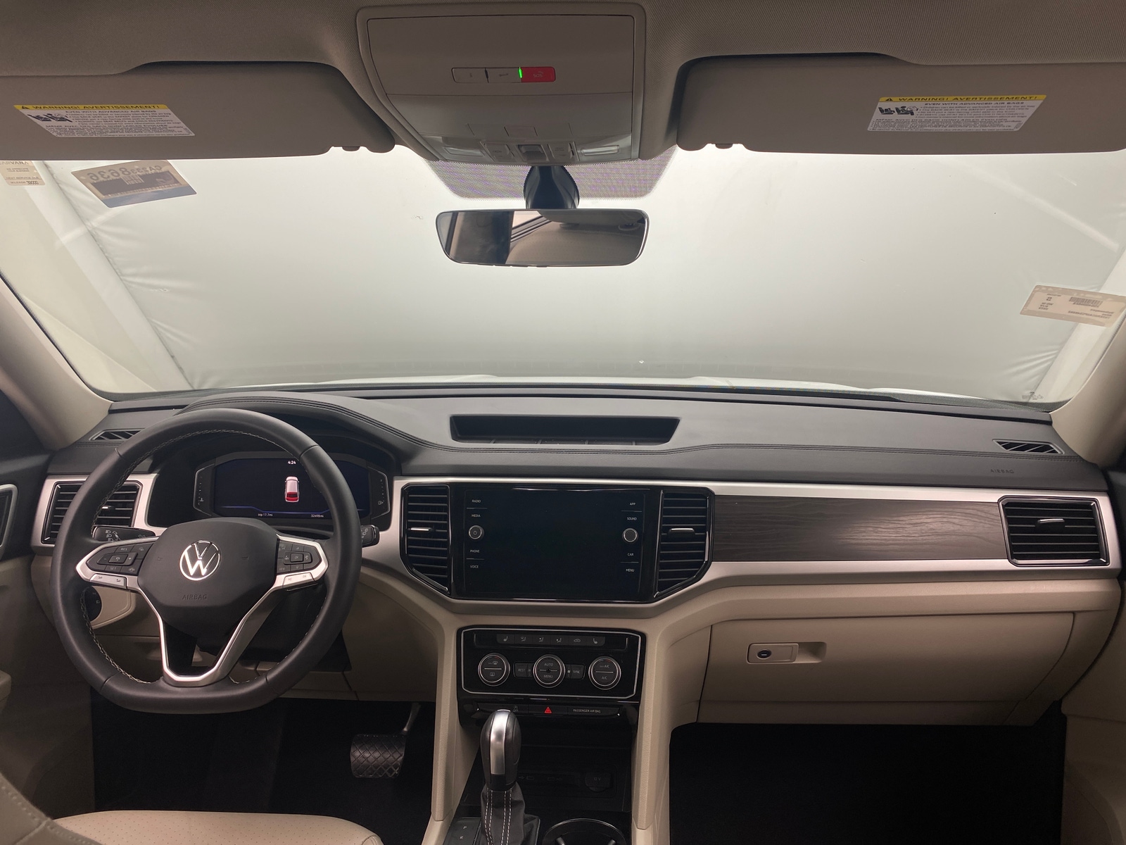 Thumbnail: 2023 Volkswagen Atlas - 2