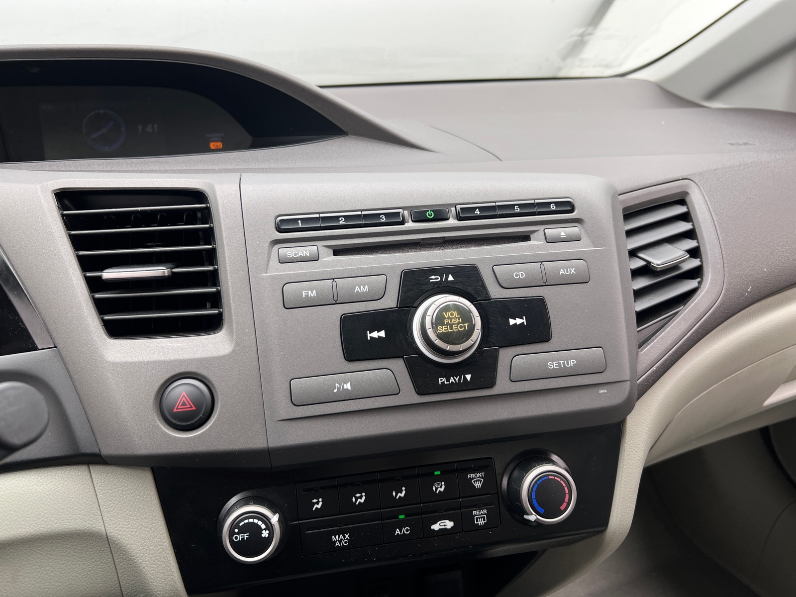 Thumbnail: 2012 Honda Civic - 4