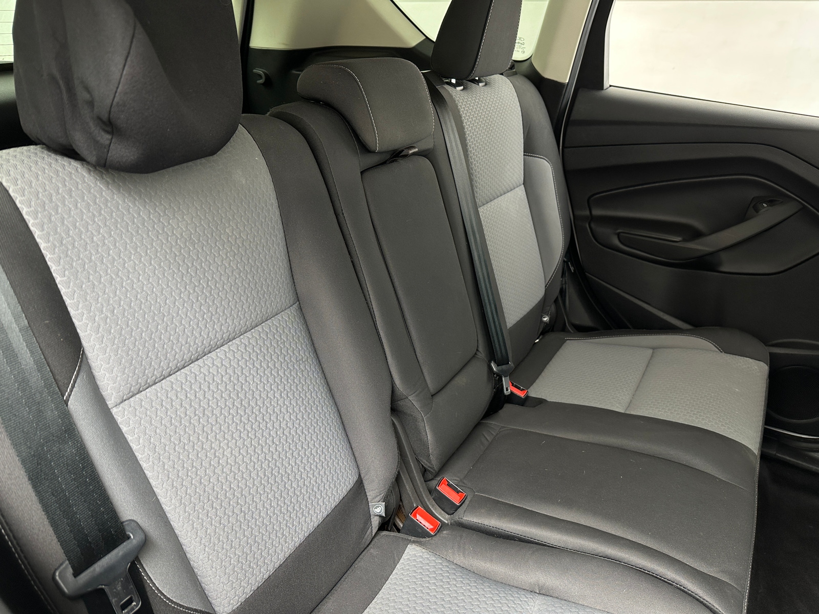 Thumbnail: 2017 Ford Escape - 6
