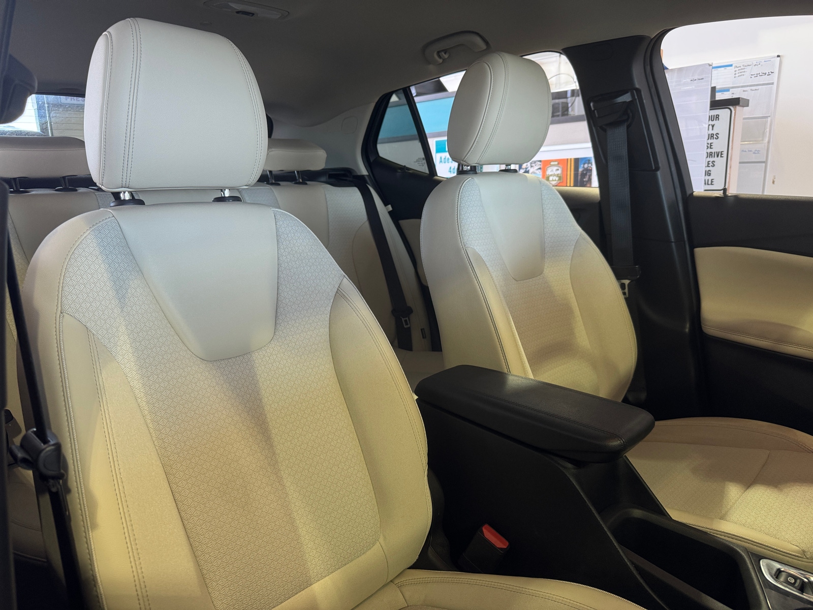 Thumbnail: 2023 Buick Encore GX - 2