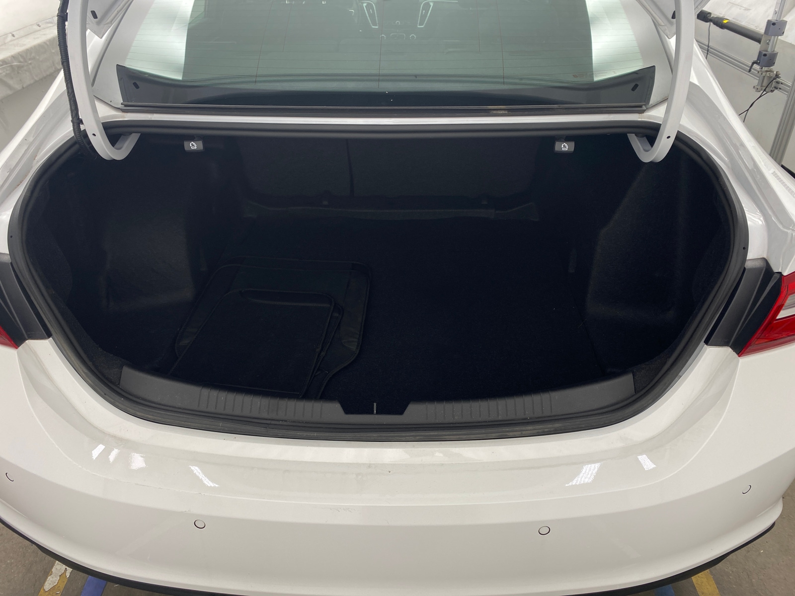 Thumbnail: 2024 Chevrolet Malibu - 7