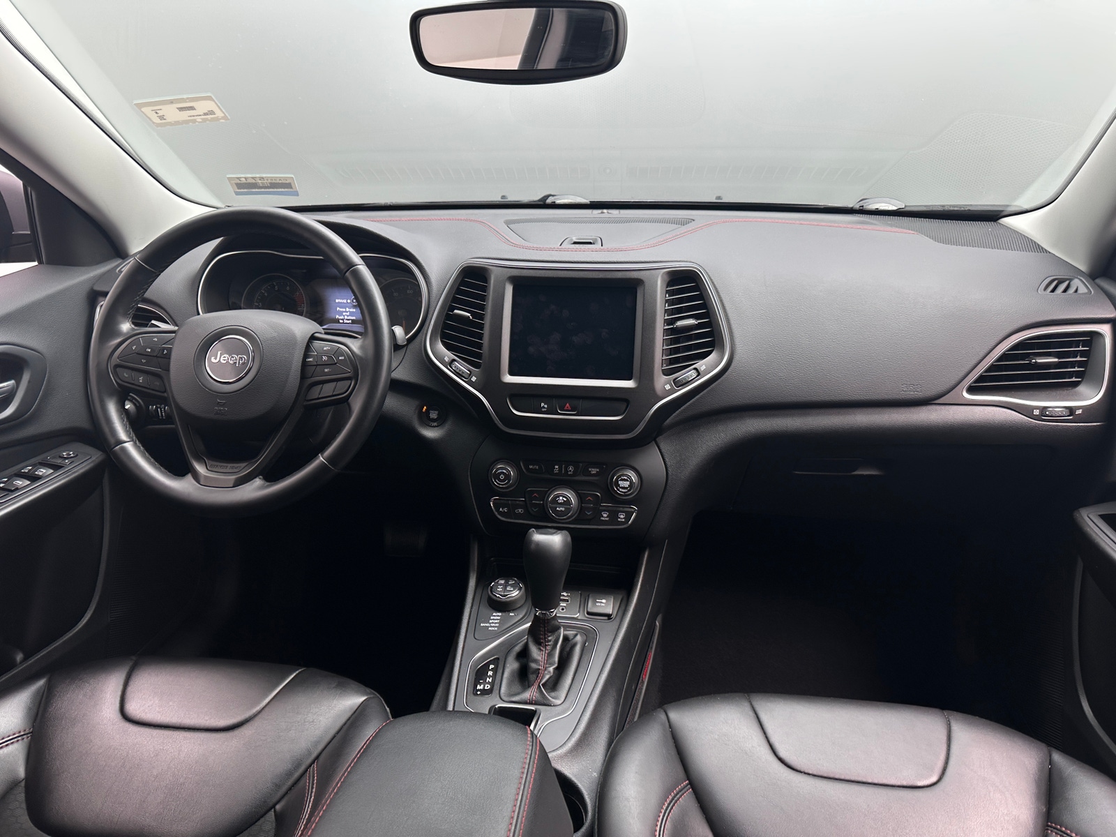 Thumbnail: 2019 Jeep Cherokee - 3