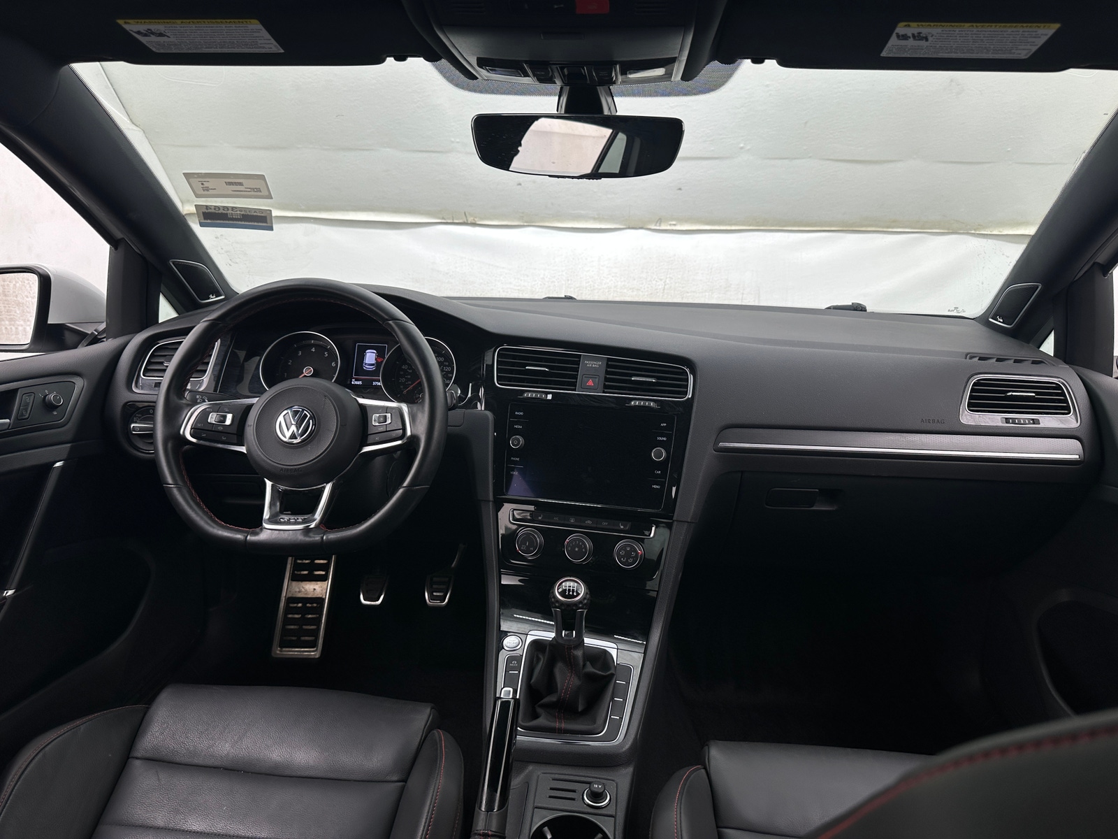 Thumbnail: 2019 Volkswagen Golf - 2
