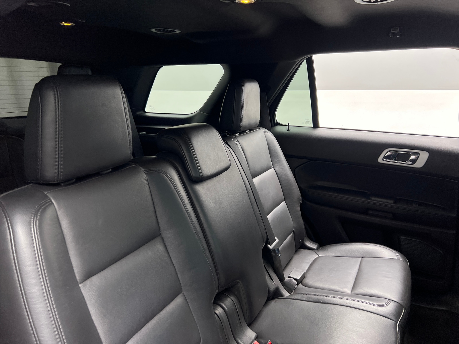 Thumbnail: 2015 Ford Explorer - 5