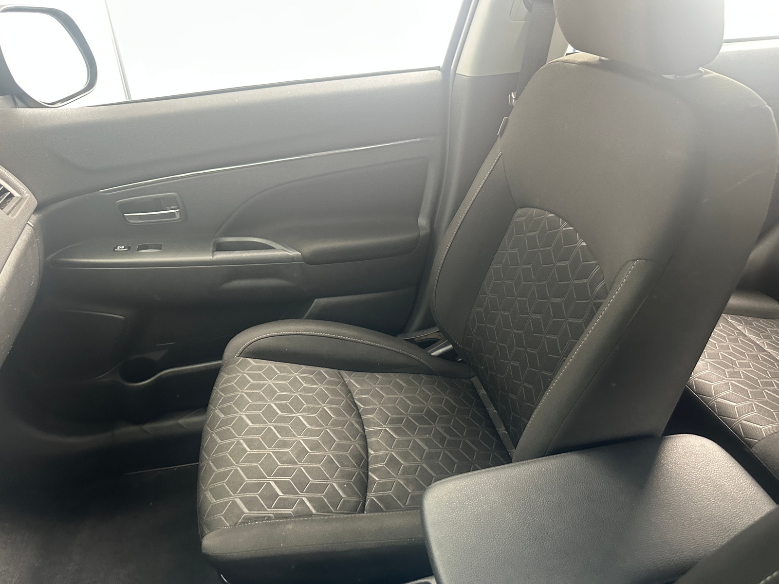Thumbnail: 2021 Mitsubishi Outlander Sport - 2
