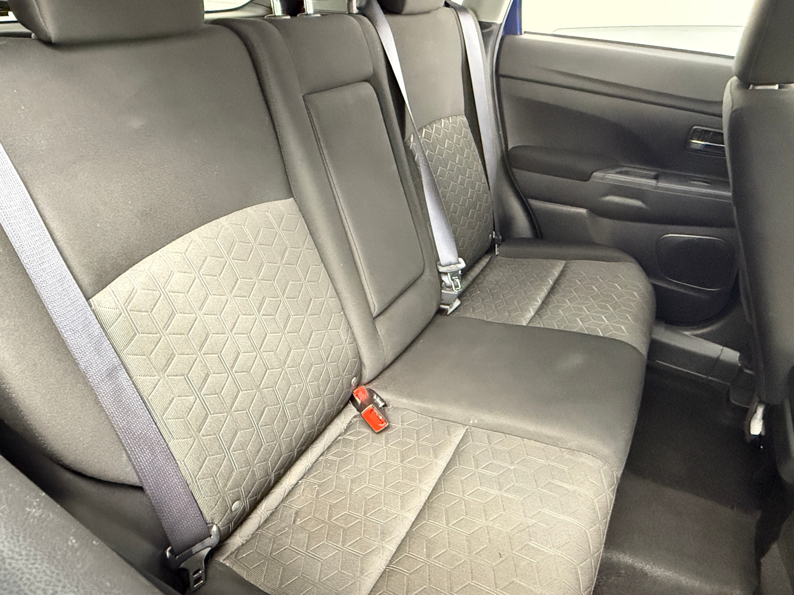 Thumbnail: 2021 Mitsubishi Outlander Sport - 6
