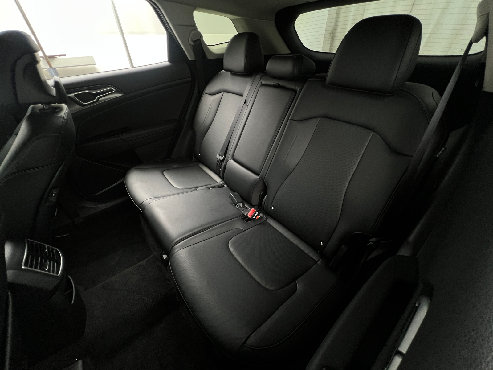 Thumbnail: 2025 Kia Sportage - 5