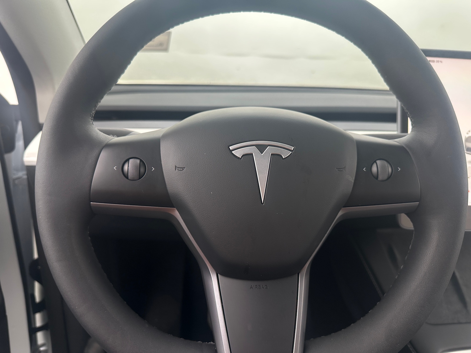Thumbnail: 2023 Tesla Model Y - 4
