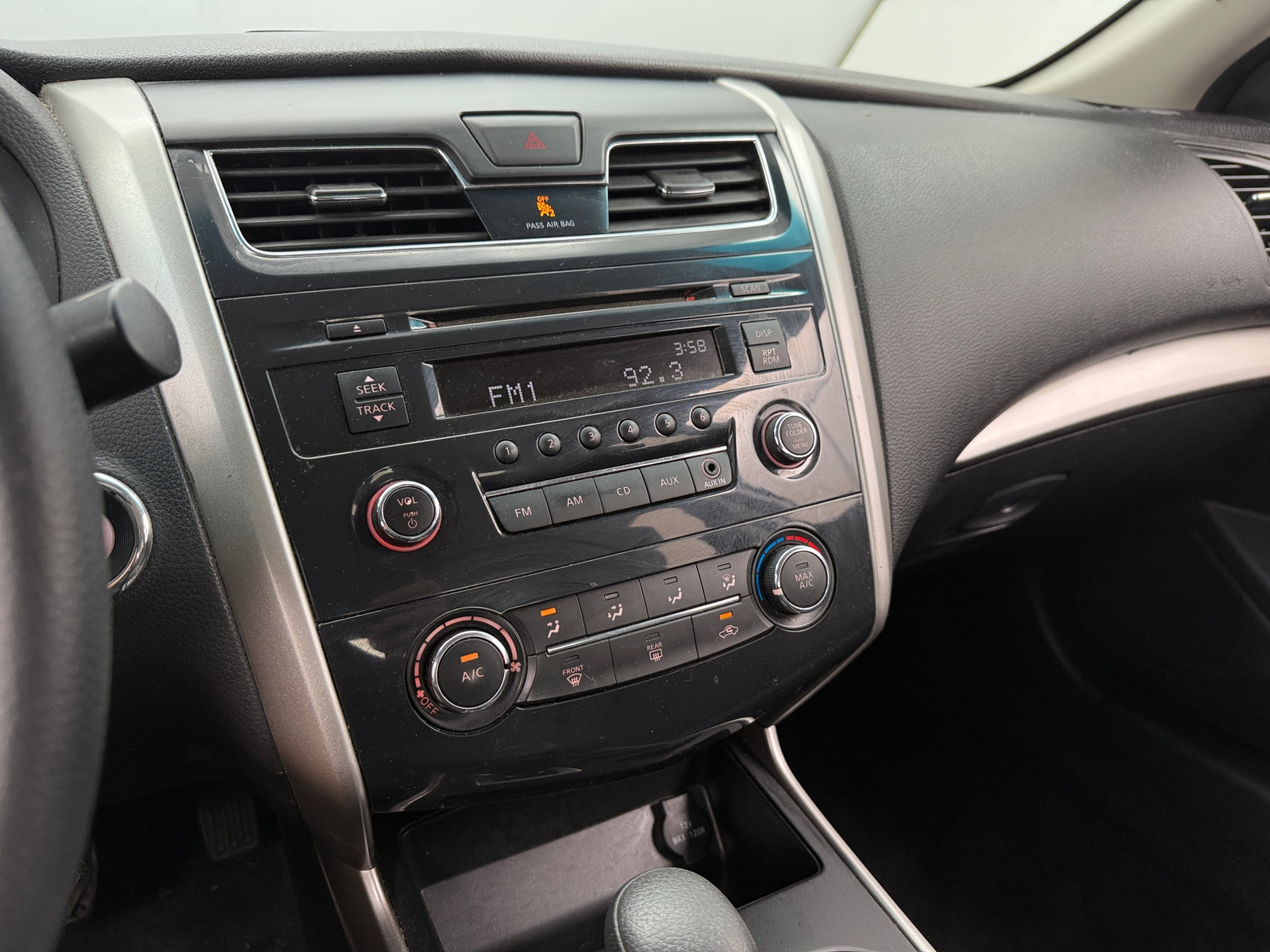 Thumbnail: 2015 Nissan Altima - 4