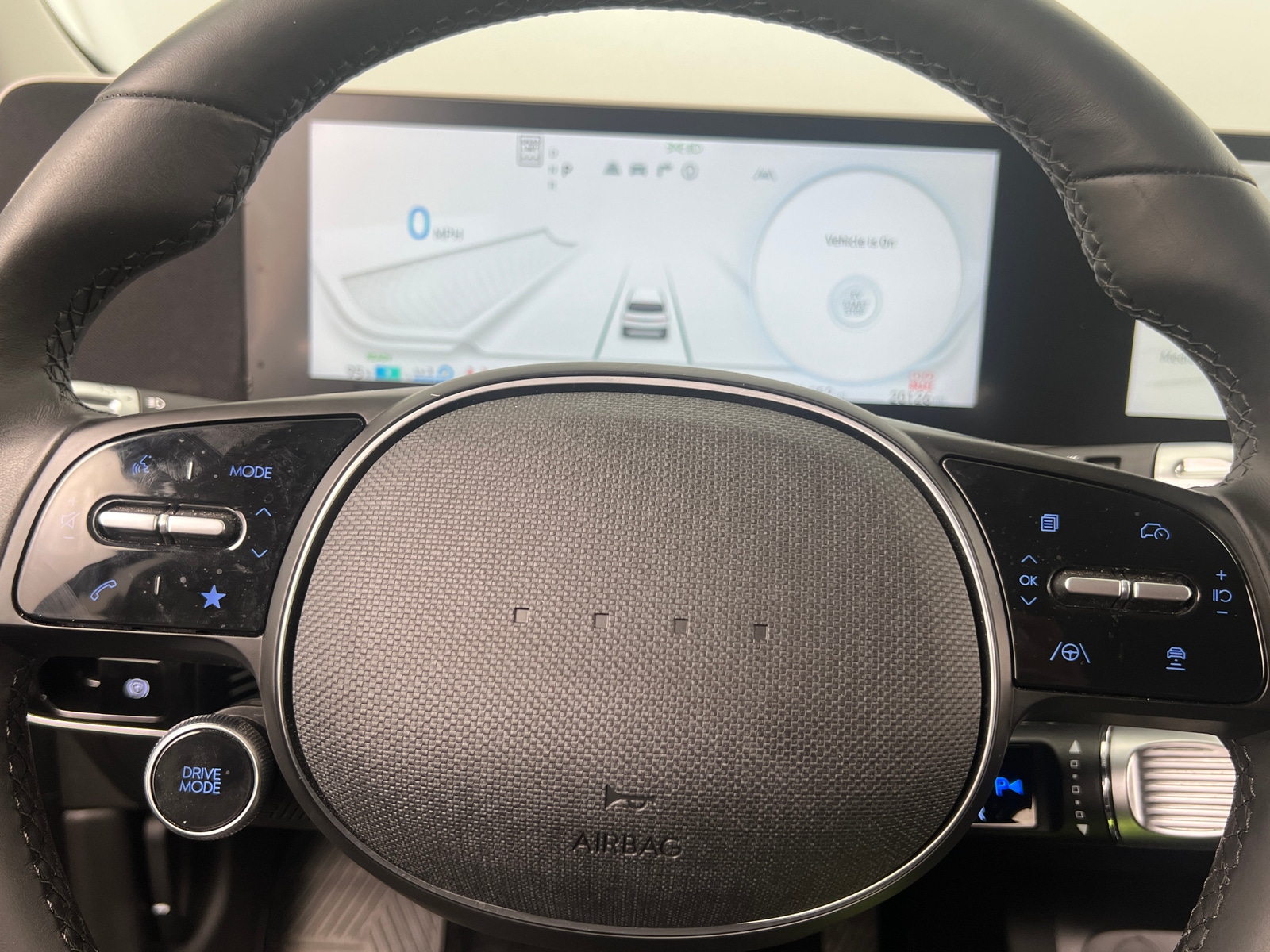 Thumbnail: 2023 Hyundai Ioniq 5 - 4
