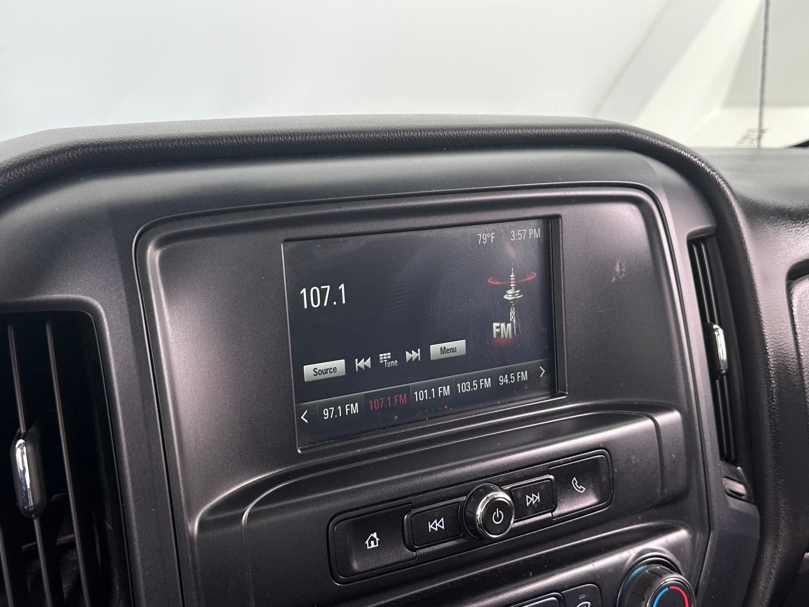 Thumbnail: 2017 GMC Sierra 1500 - 4