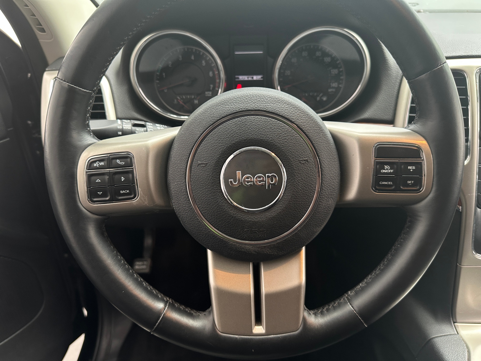 Thumbnail: 2013 Jeep Grand Cherokee - 4