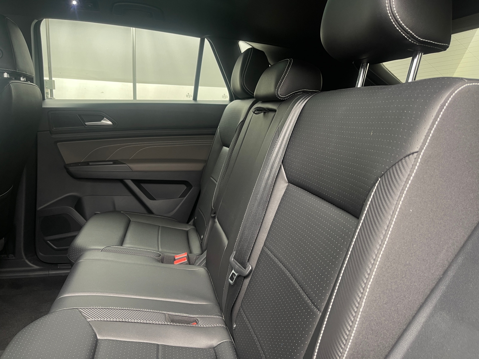 Thumbnail: 2021 Volkswagen Atlas - 5