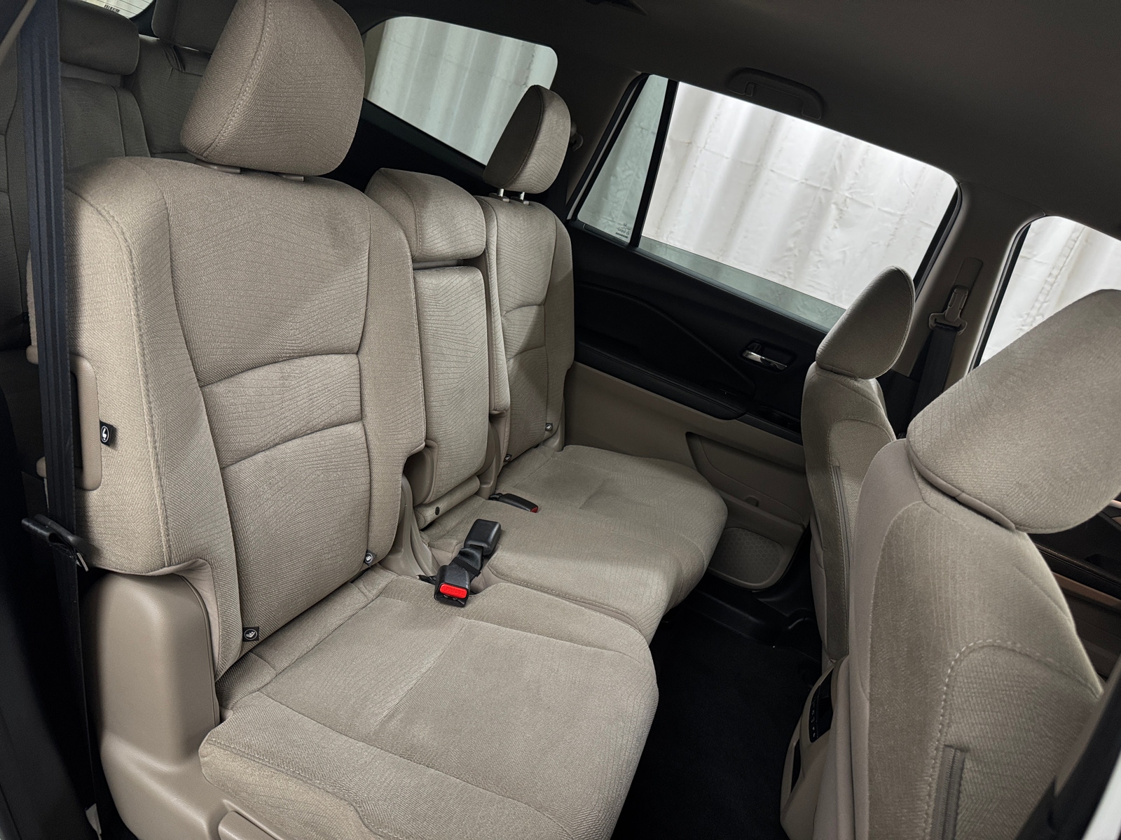 Thumbnail: 2017 Honda Pilot - 6