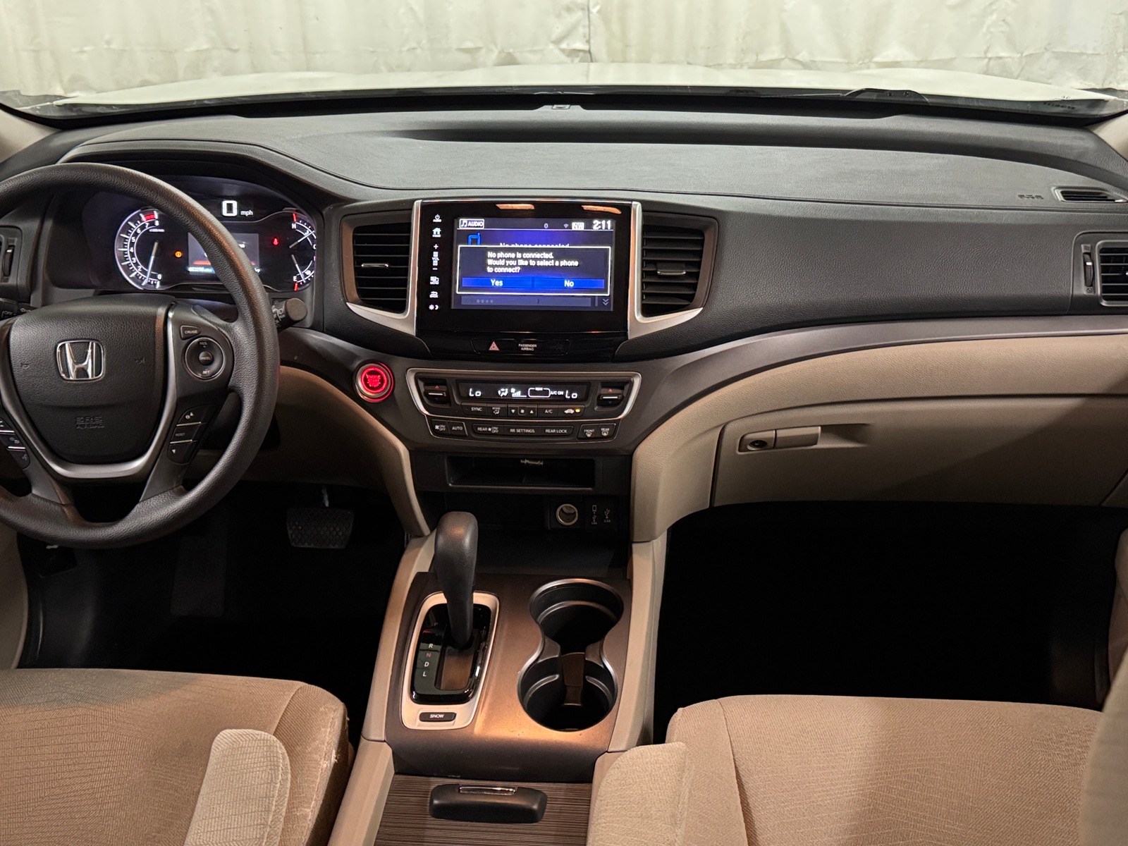 Thumbnail: 2017 Honda Pilot - 3