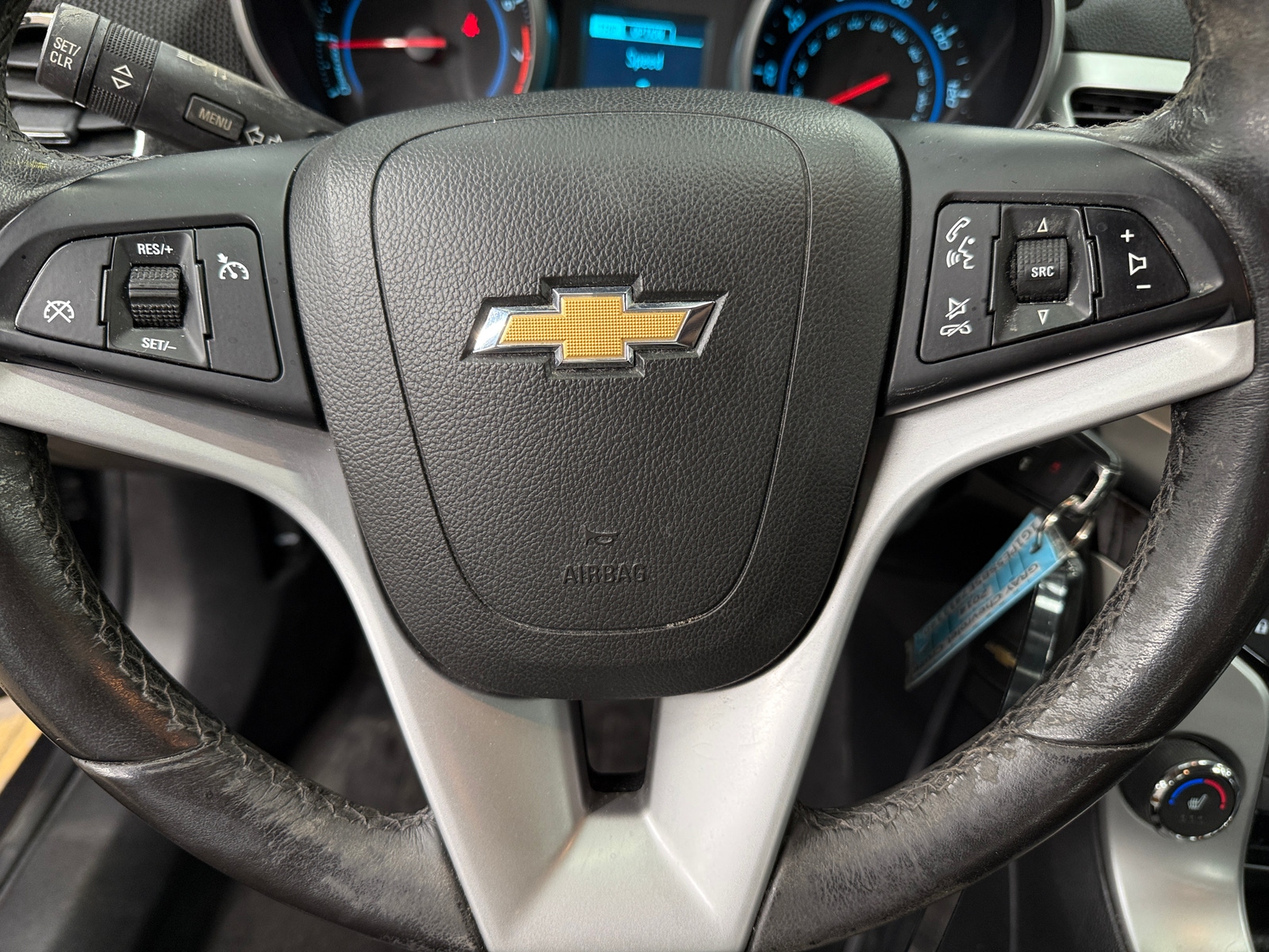 Thumbnail: 2014 Chevrolet Cruze - 4