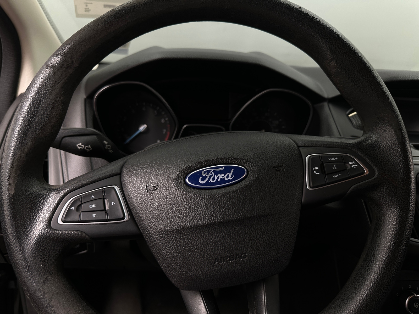 Thumbnail: 2016 Ford Focus - 5