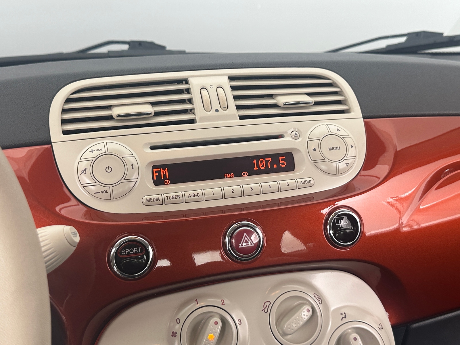 Thumbnail: 2015 Fiat 500 - 4