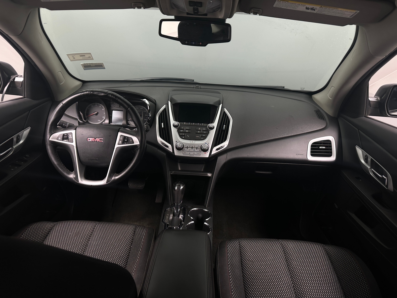 Thumbnail: 2017 GMC Terrain - 3