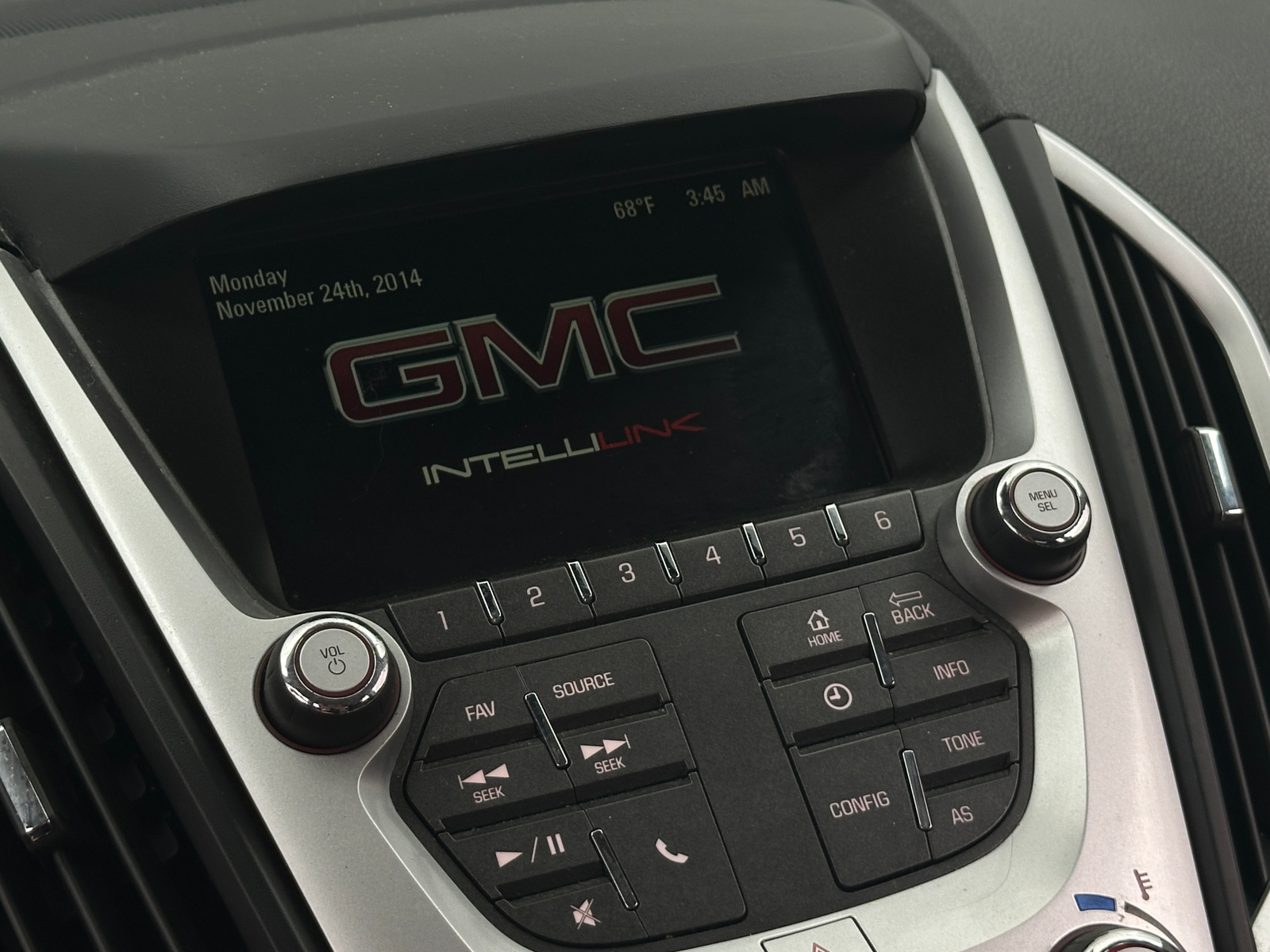 Thumbnail: 2017 GMC Terrain - 4