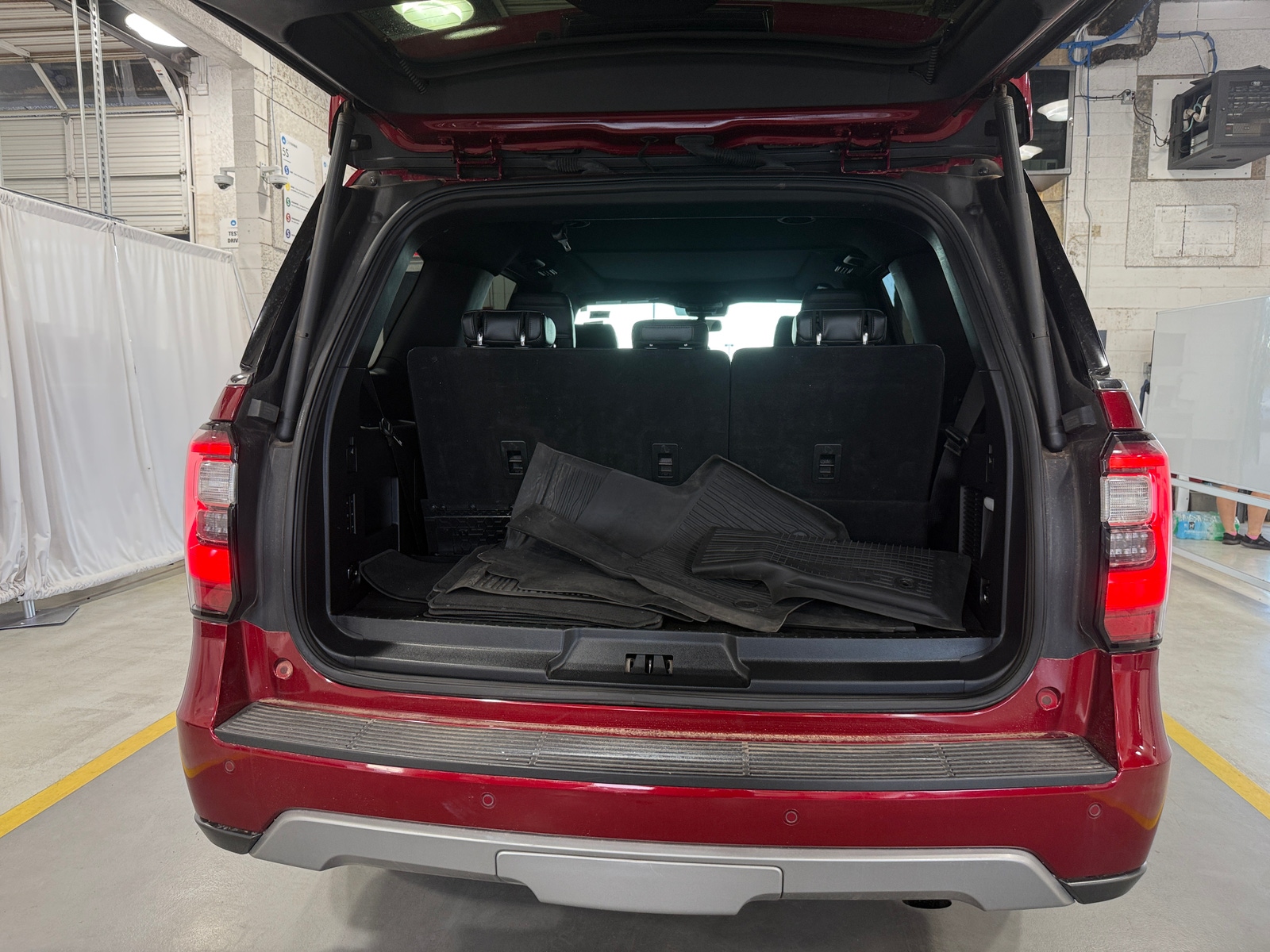 Thumbnail: 2019 Ford Expedition - 6