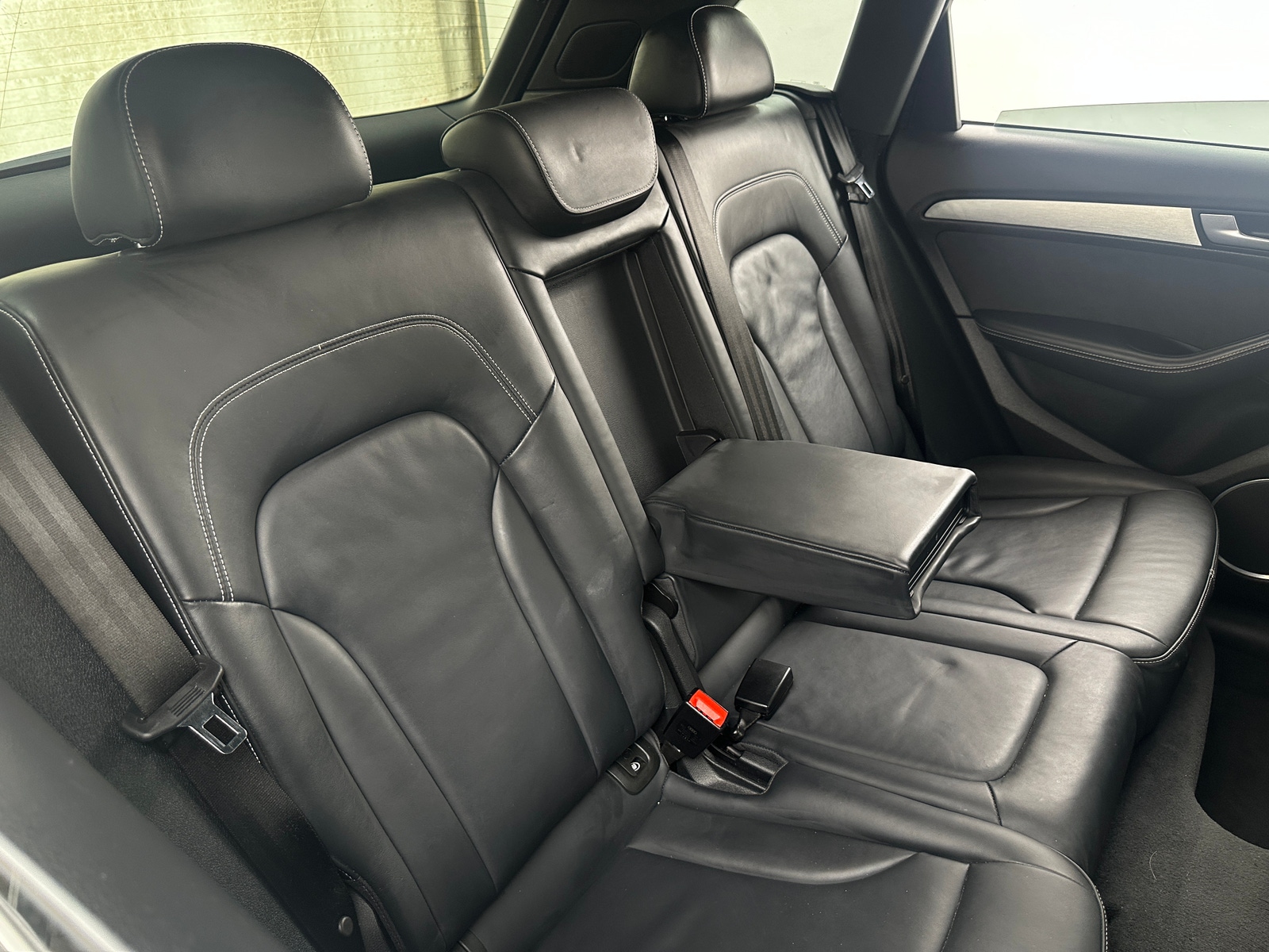 Thumbnail: 2016 Audi SQ5 - 5