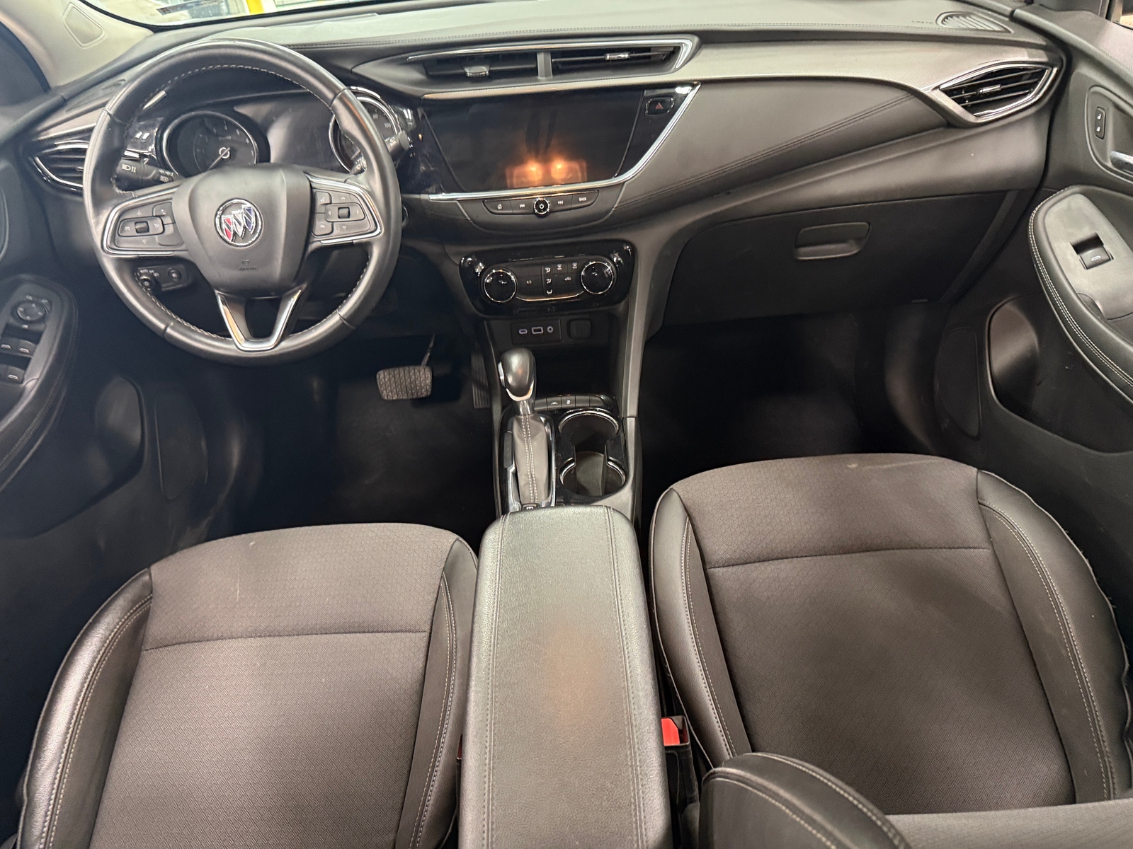 Thumbnail: 2022 Buick Encore GX - 3