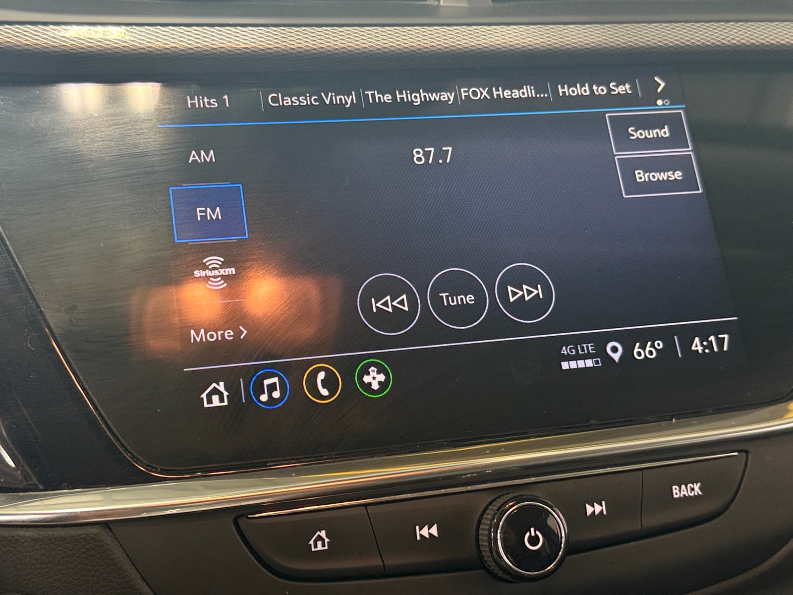 Thumbnail: 2022 Buick Encore GX - 4