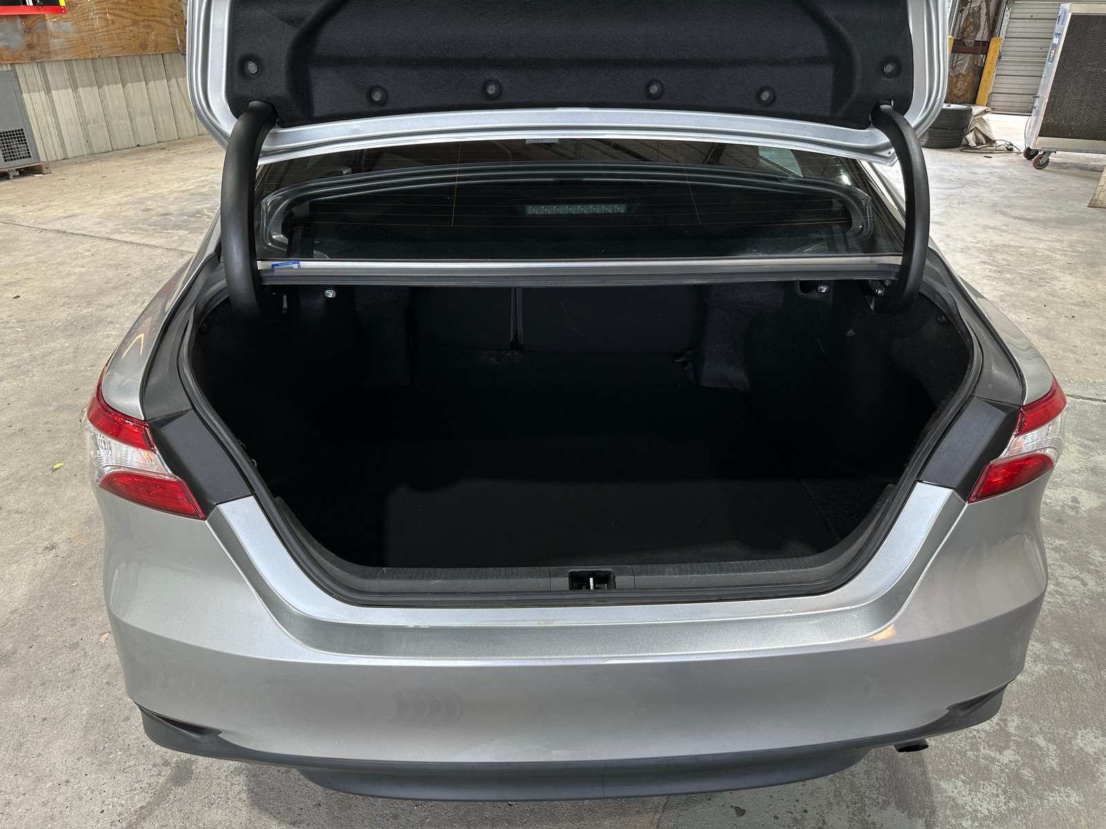 Thumbnail: 2019 Toyota Camry - 7