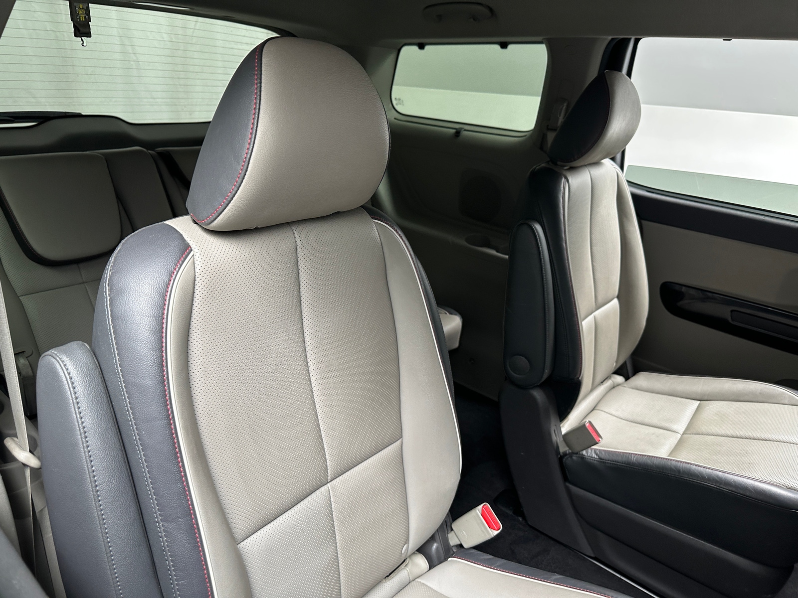 Thumbnail: 2018 Kia Sedona - 5