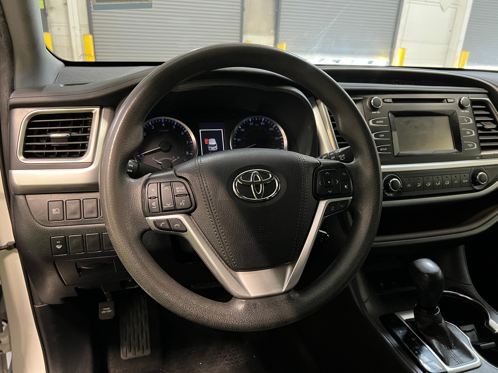 Thumbnail: 2019 Toyota Highlander - 5