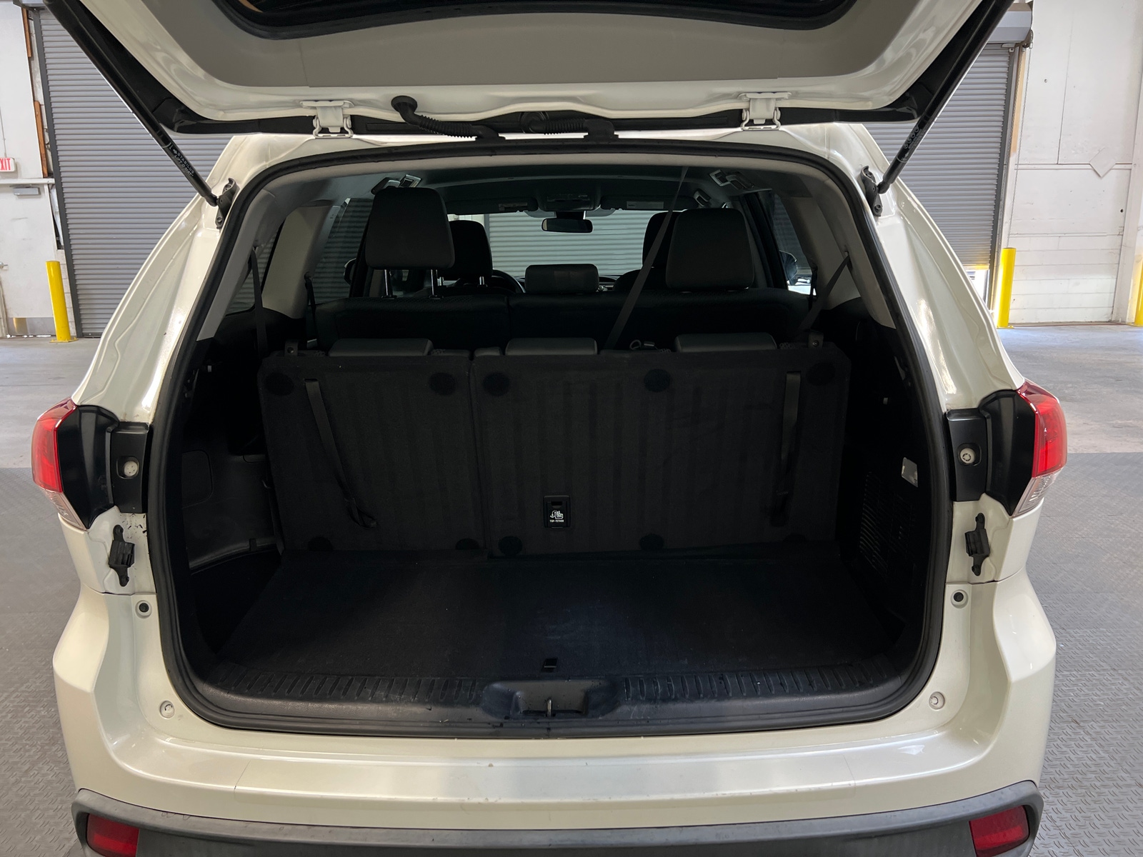 Thumbnail: 2019 Toyota Highlander - 7