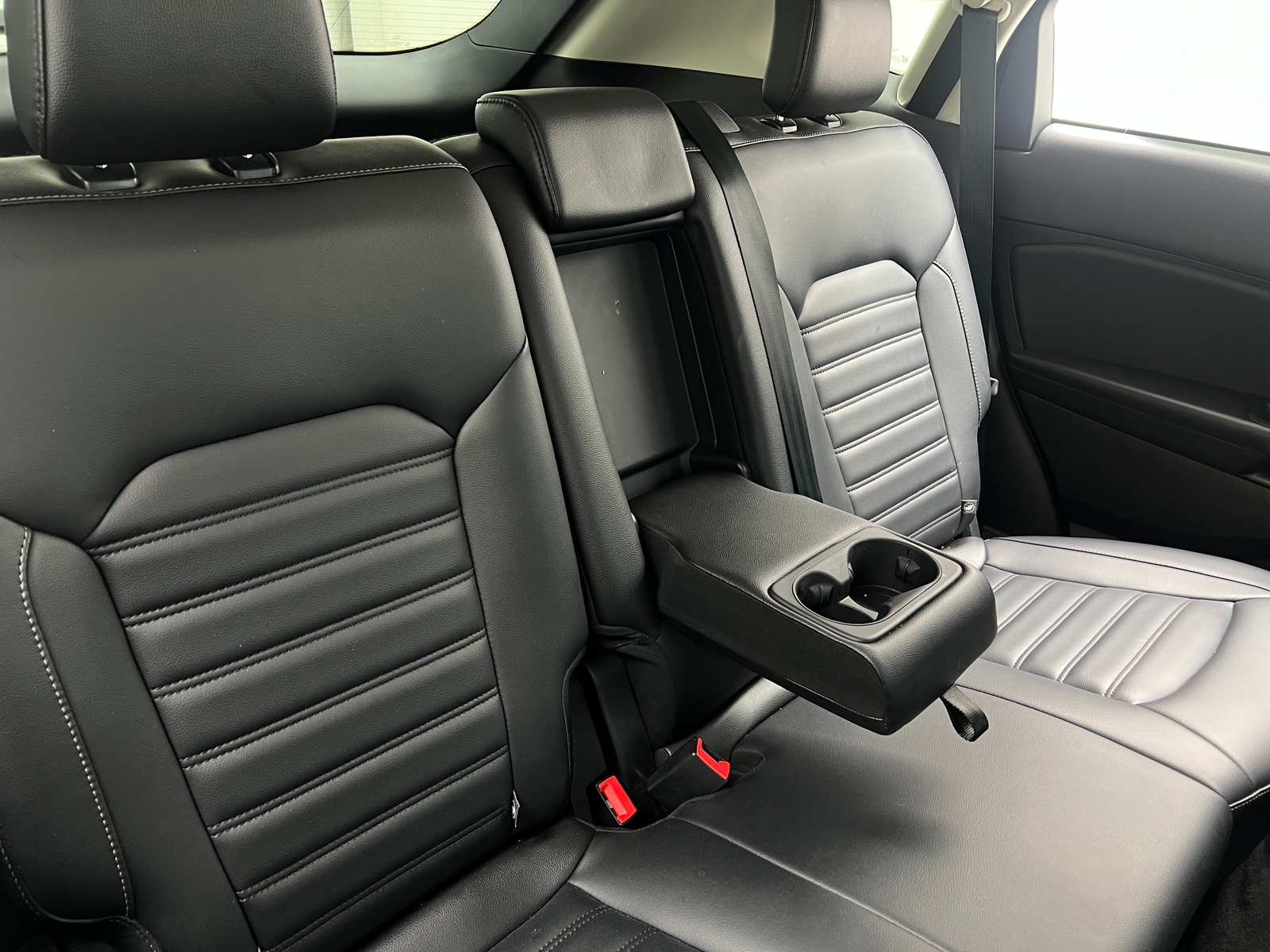 Thumbnail: 2024 Ford Edge - 5