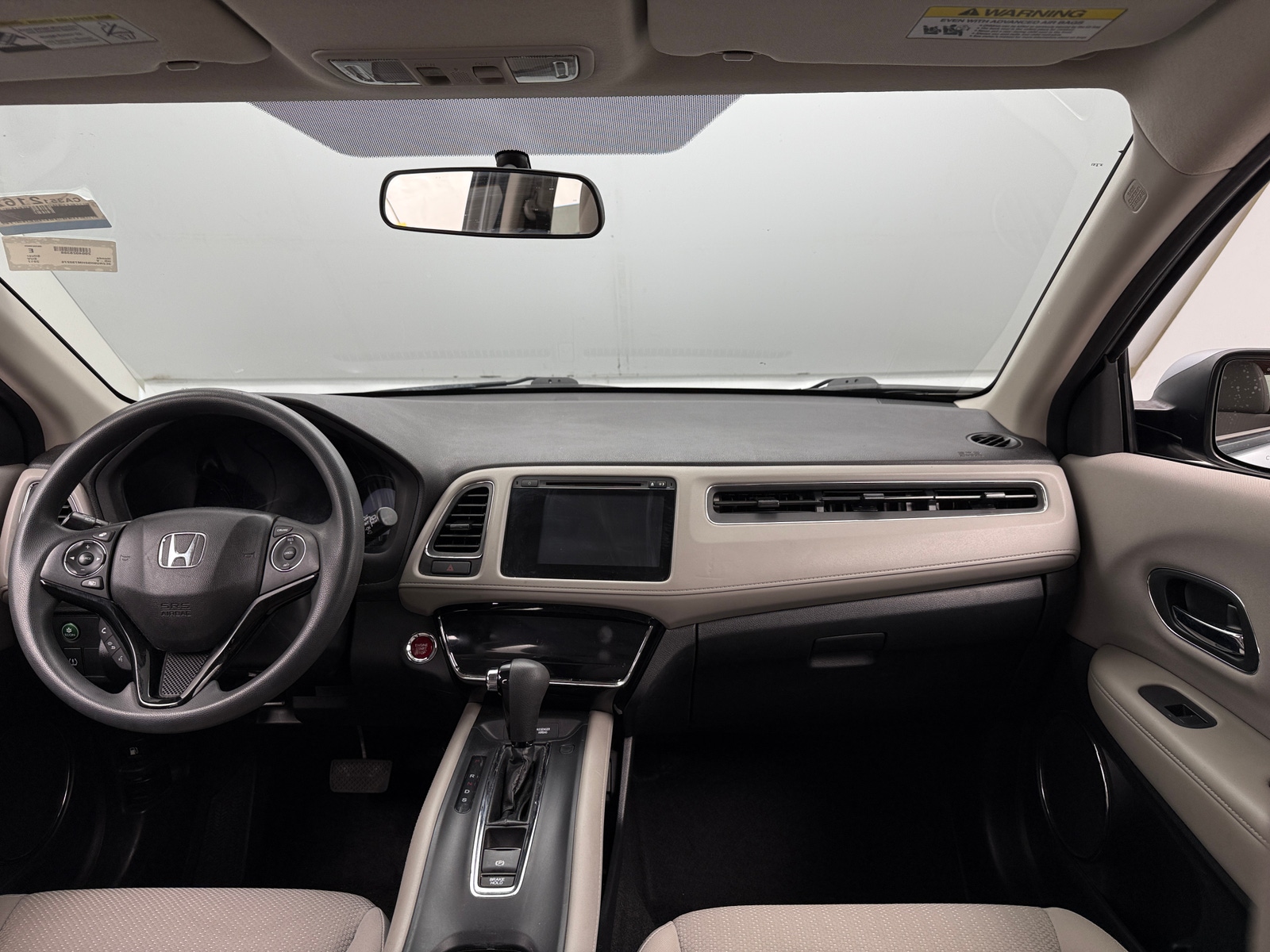 Thumbnail: 2017 Honda HR-V - 3