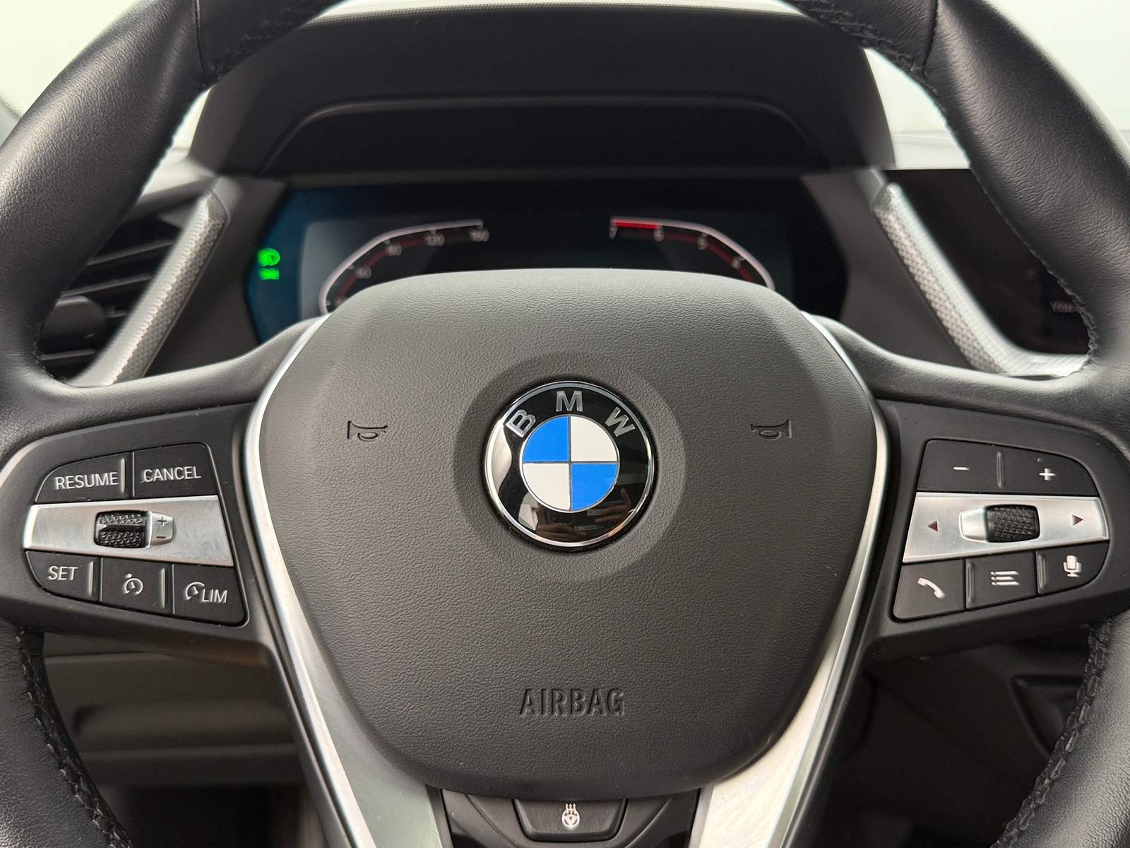 Thumbnail: 2024 BMW 2 Series - 4