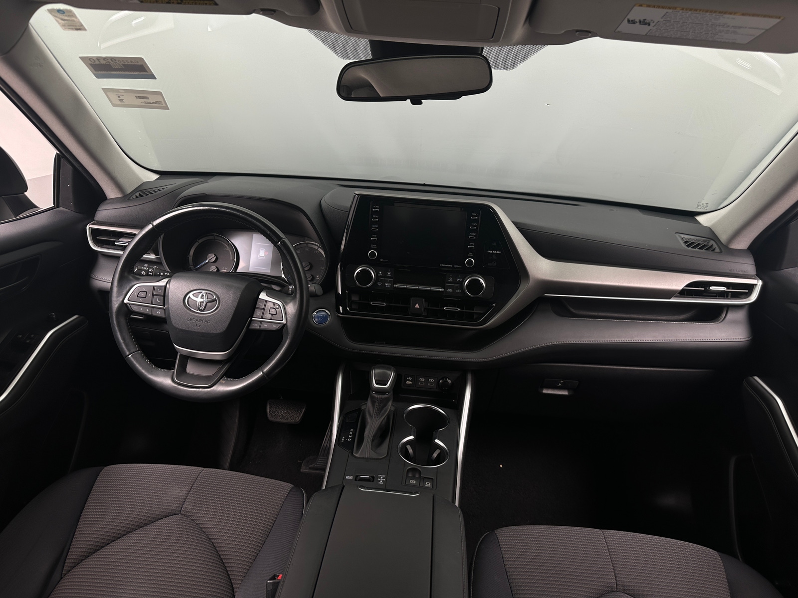 Thumbnail: 2022 Toyota Highlander - 3