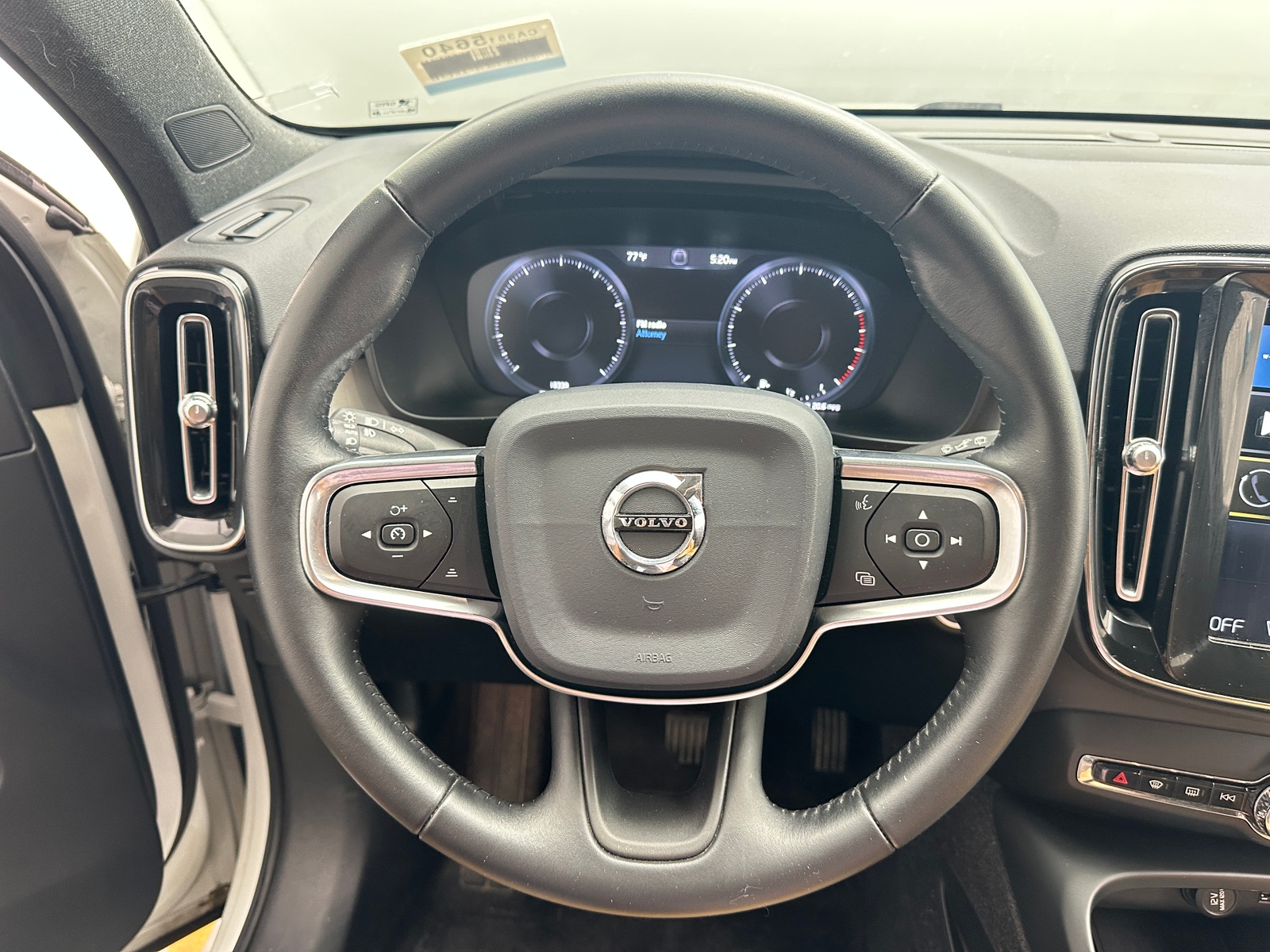 Thumbnail: 2020 Volvo XC40 - 4