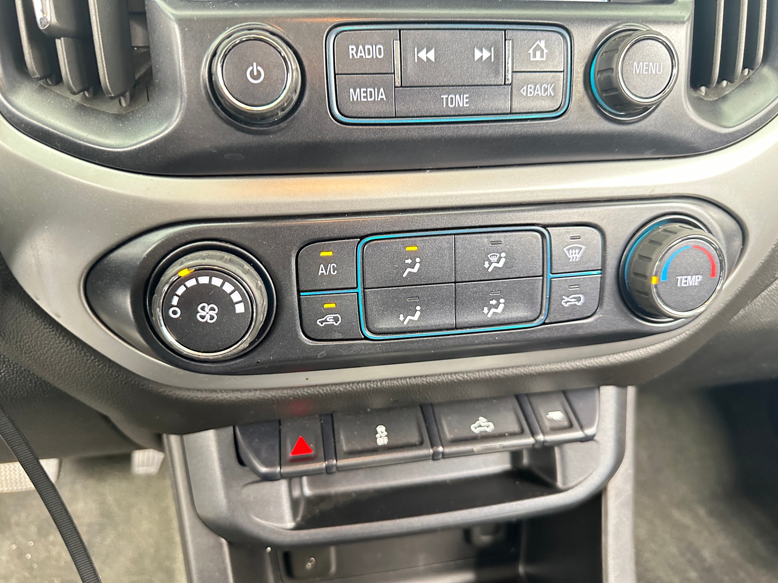 Thumbnail: 2018 Chevrolet Colorado - 4