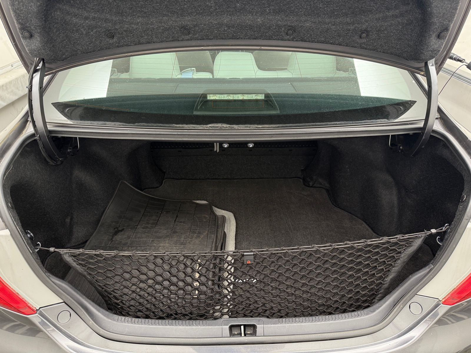 Thumbnail: 2012 Toyota Camry - 7