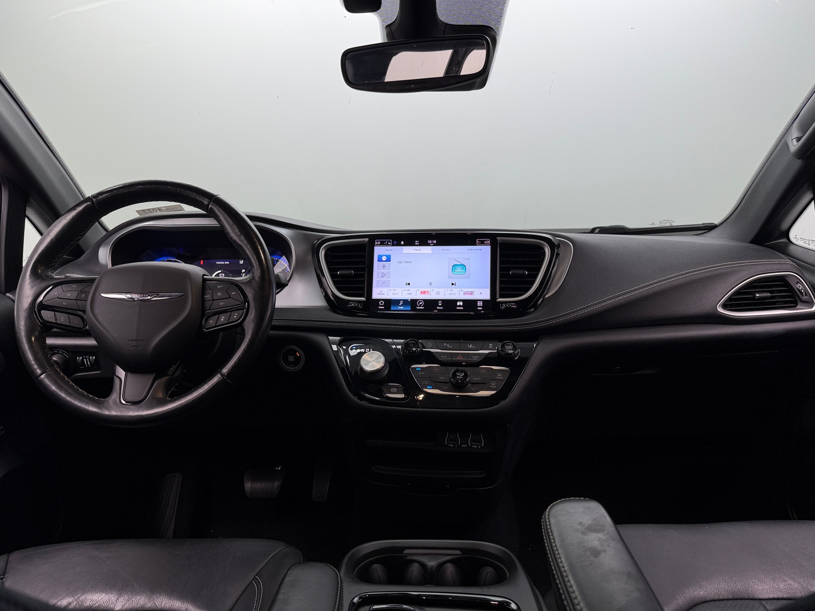 Thumbnail: 2021 Chrysler Pacifica - 2