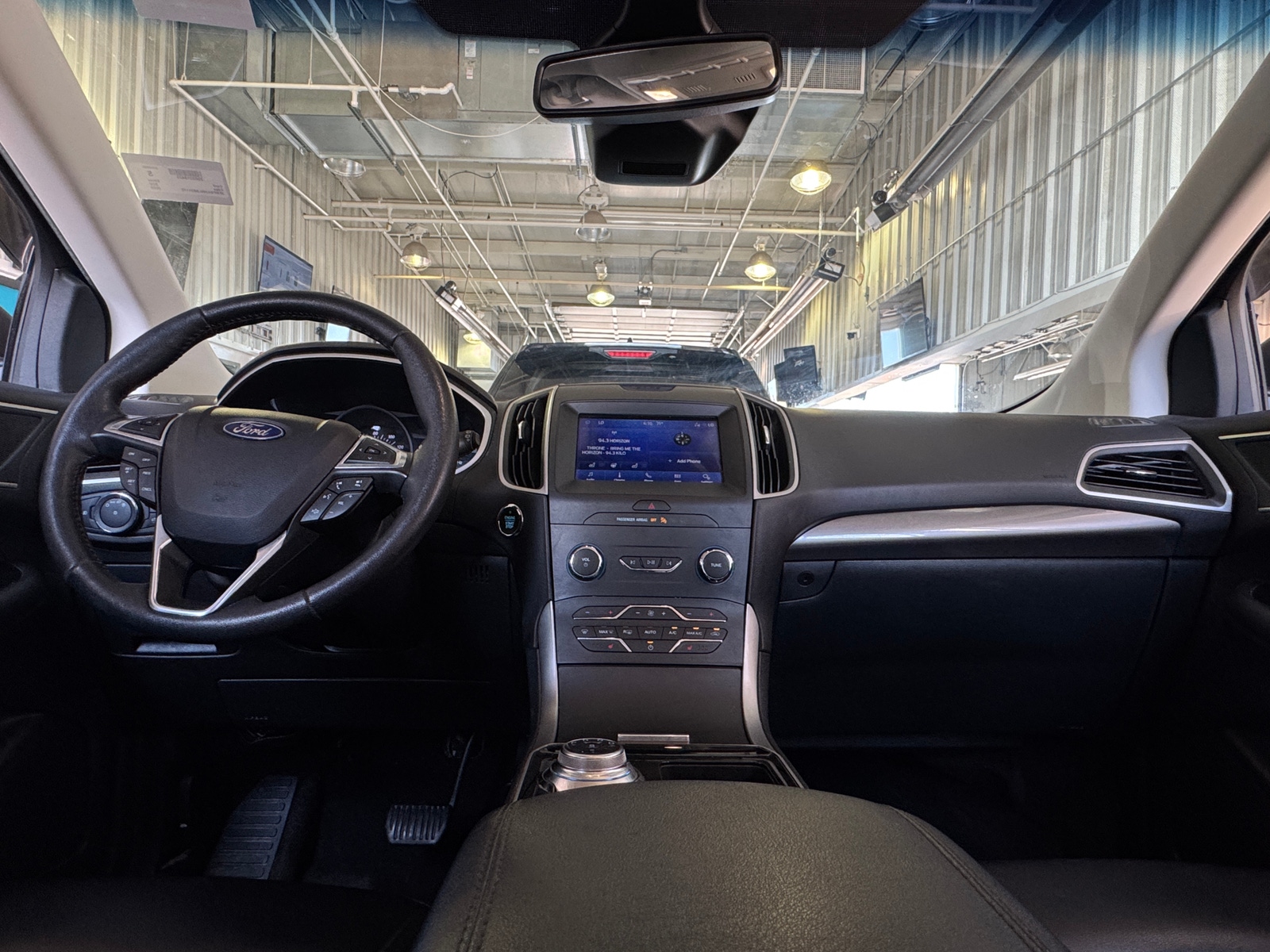 Thumbnail: 2020 Ford Edge - 2