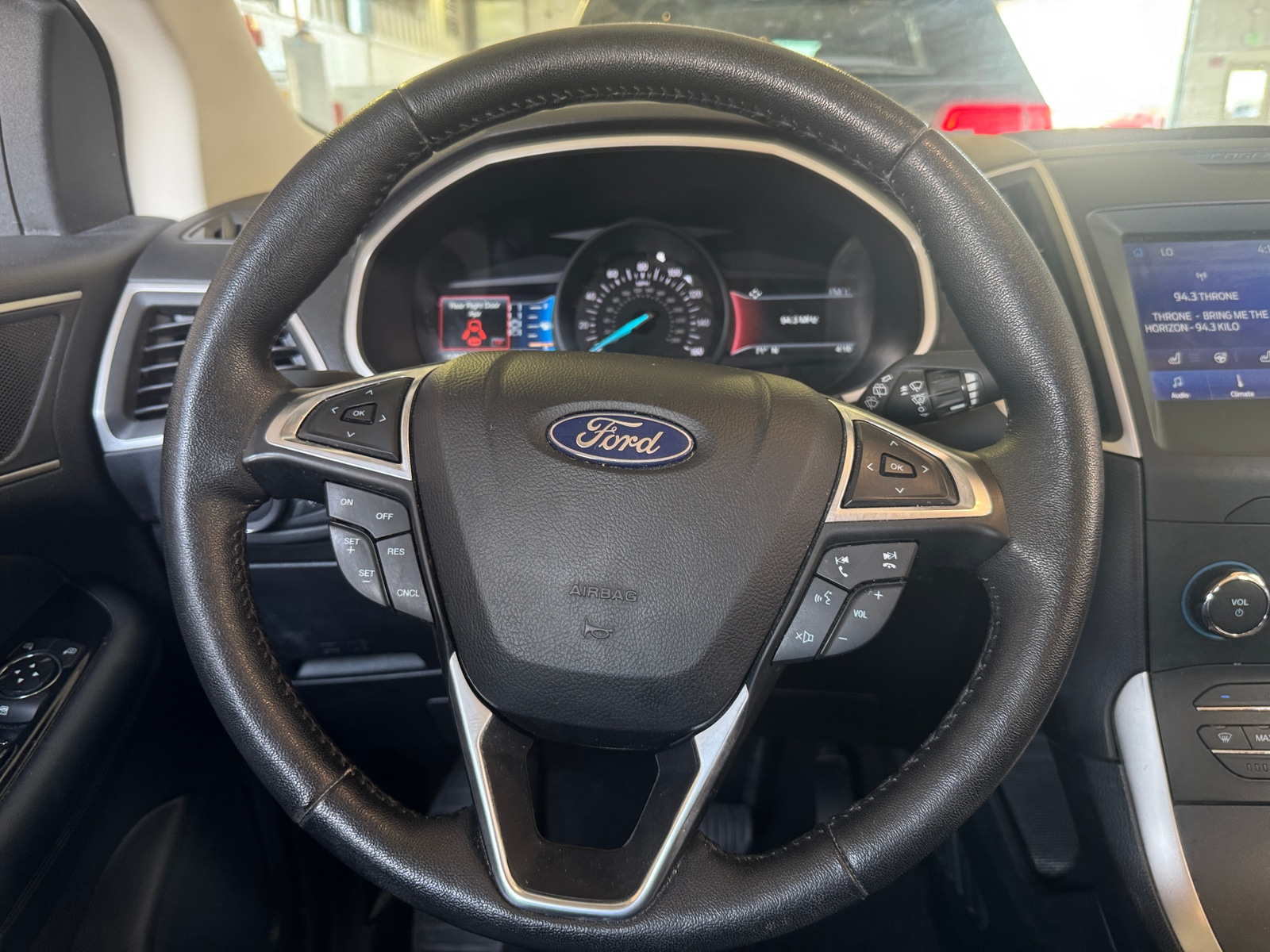 Thumbnail: 2020 Ford Edge - 4