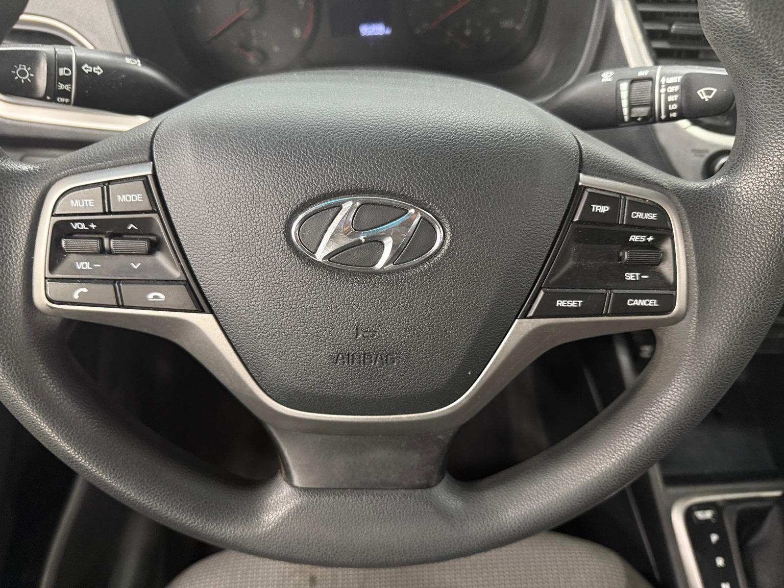 Thumbnail: 2019 Hyundai Accent - 5