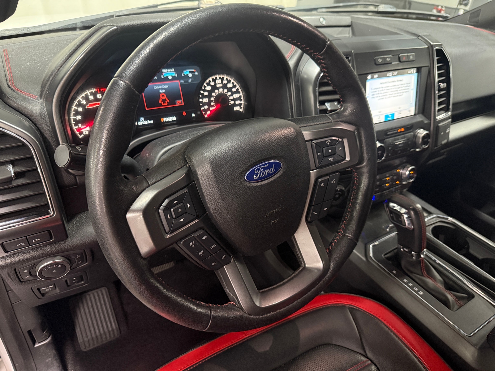 Thumbnail: 2019 Ford Econoline - 4