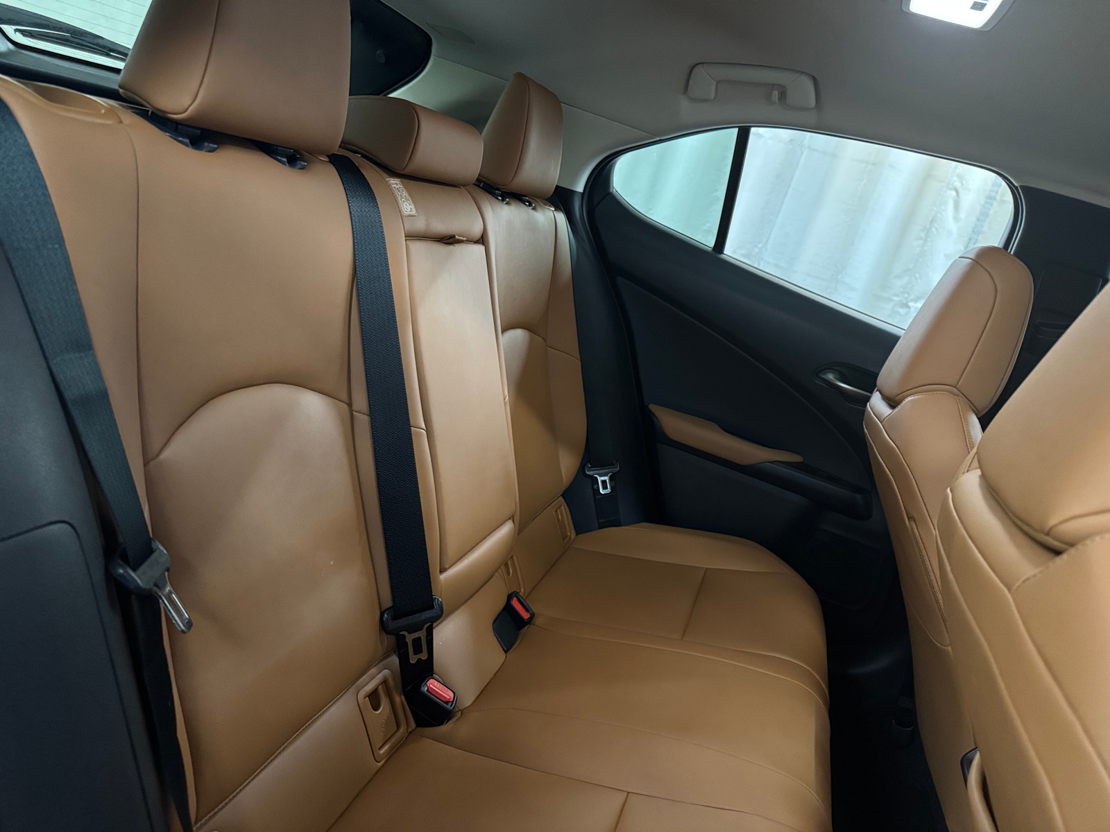 Thumbnail: 2021 Lexus UX - 5