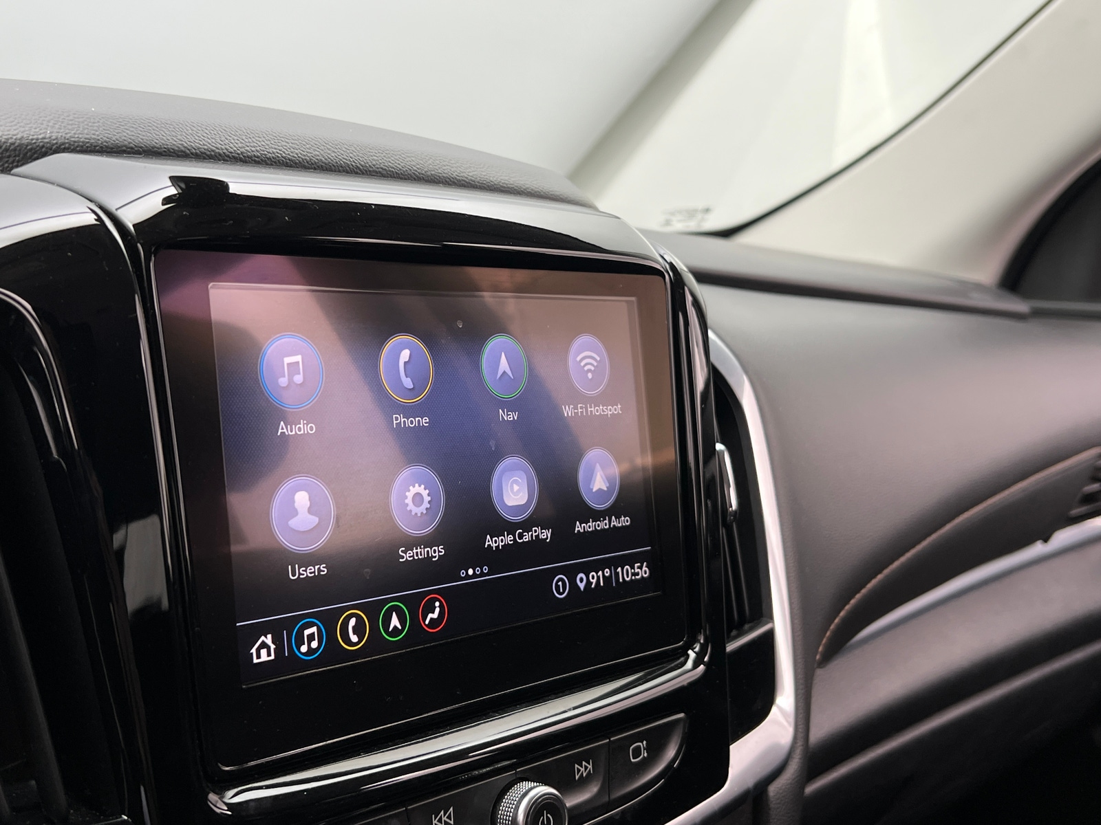 Thumbnail: 2020 Chevrolet Traverse - 3