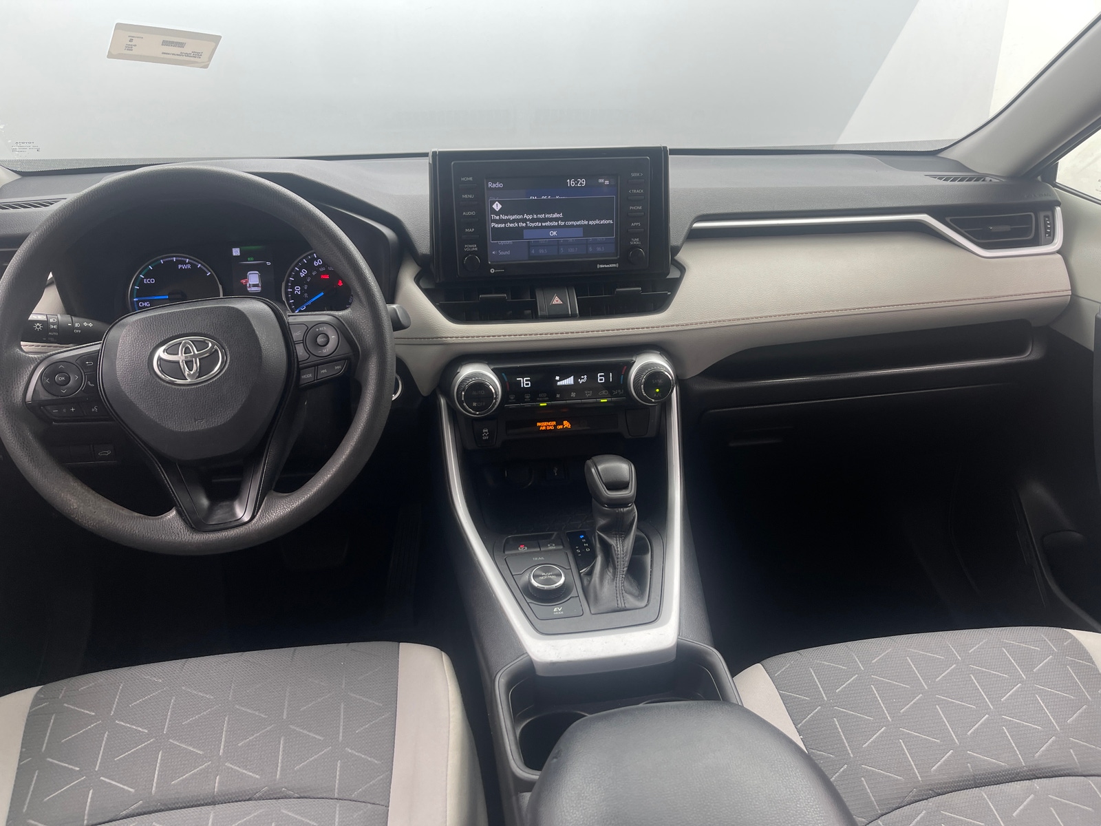 Thumbnail: 2021 Toyota RAV4 - 3