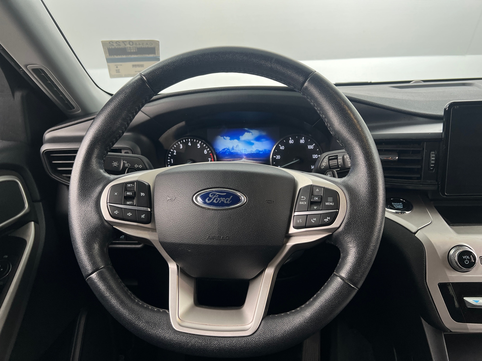 Thumbnail: 2020 Ford Explorer - 5
