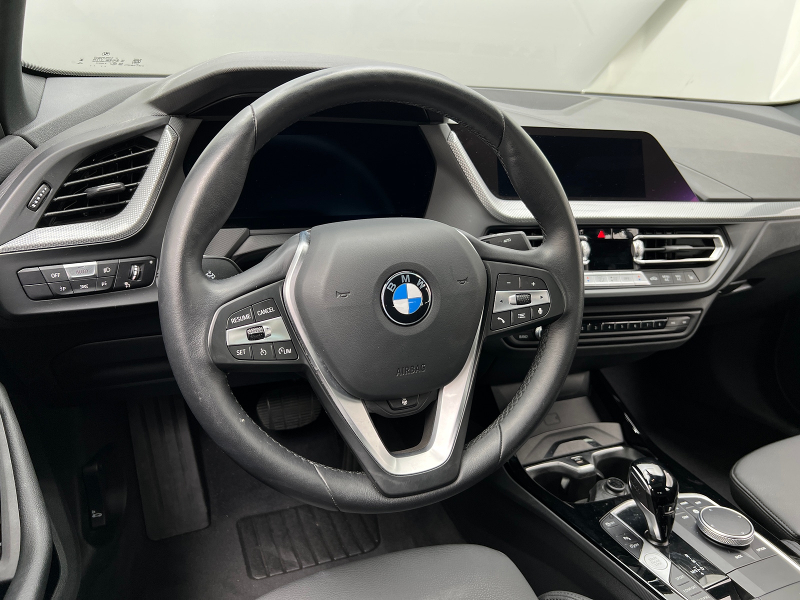Thumbnail: 2024 BMW 2 Series - 4
